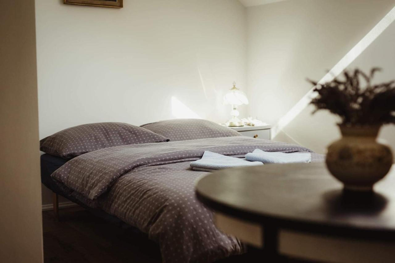 Lawendowa Stajnia Bed & Breakfast Lwowek Slaski Luaran gambar