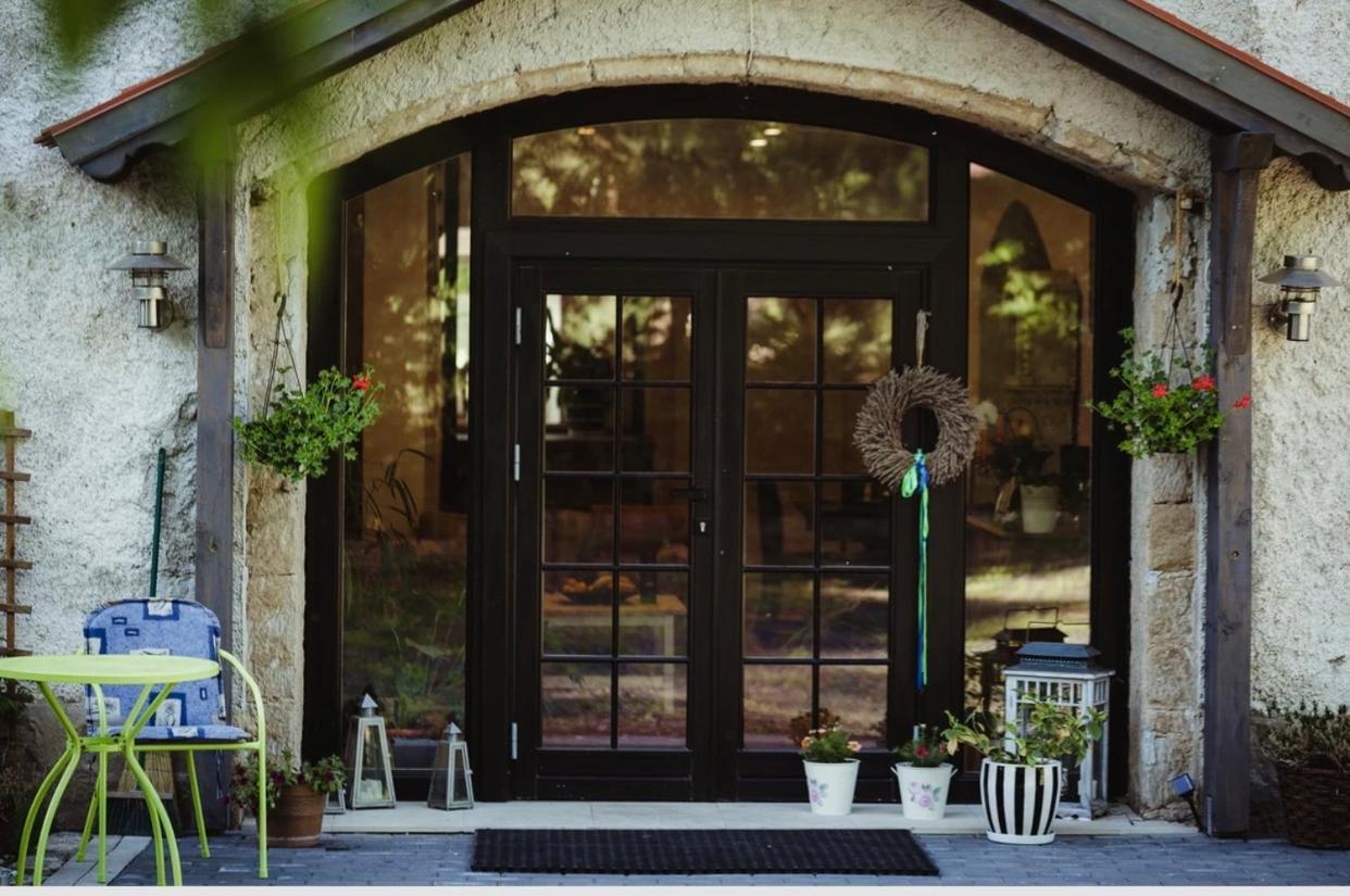 Lawendowa Stajnia Bed & Breakfast Lwowek Slaski Luaran gambar