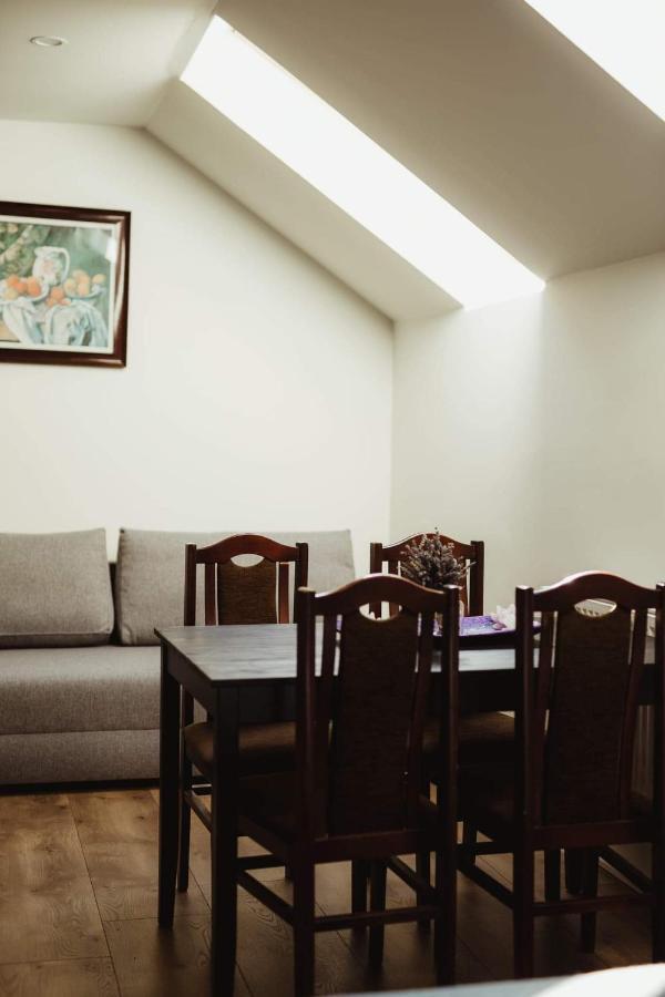 Lawendowa Stajnia Bed & Breakfast Lwowek Slaski Luaran gambar