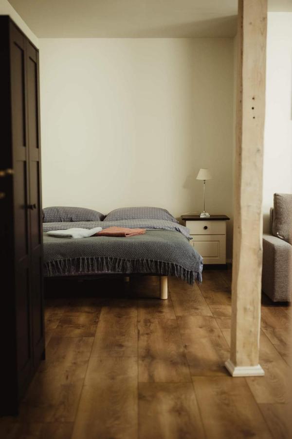 Lawendowa Stajnia Bed & Breakfast Lwowek Slaski Luaran gambar